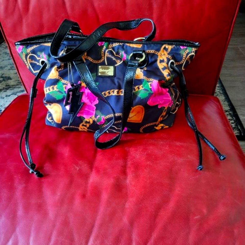 Betseyville Purse
